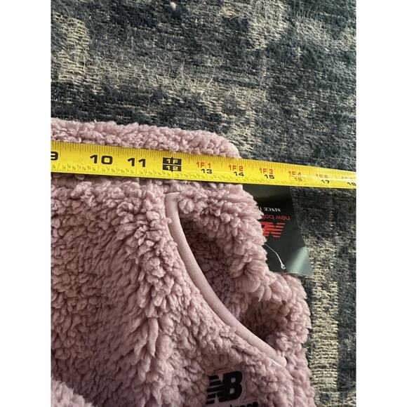 New Balance Sweatpants Girls Large (14-16) Violet Fuzzy Teddy Plush Pockets NEW - Picture 6 of 8